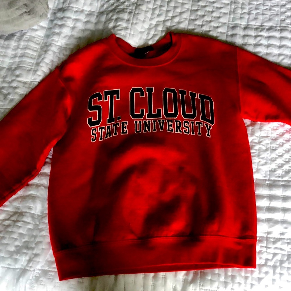 Comfy crew neck sweatshirt